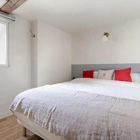 Apartman Mykeypers - Fantastic Designed Parisan Loft 2br/6p- Le Marais *